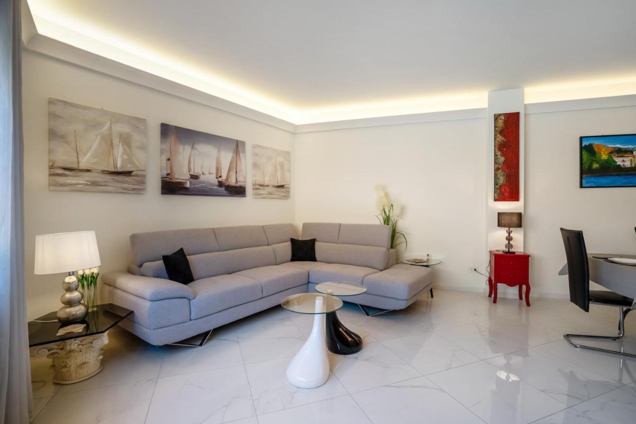 Appartamento Golfo Di Solcio Lesa Exterior photo