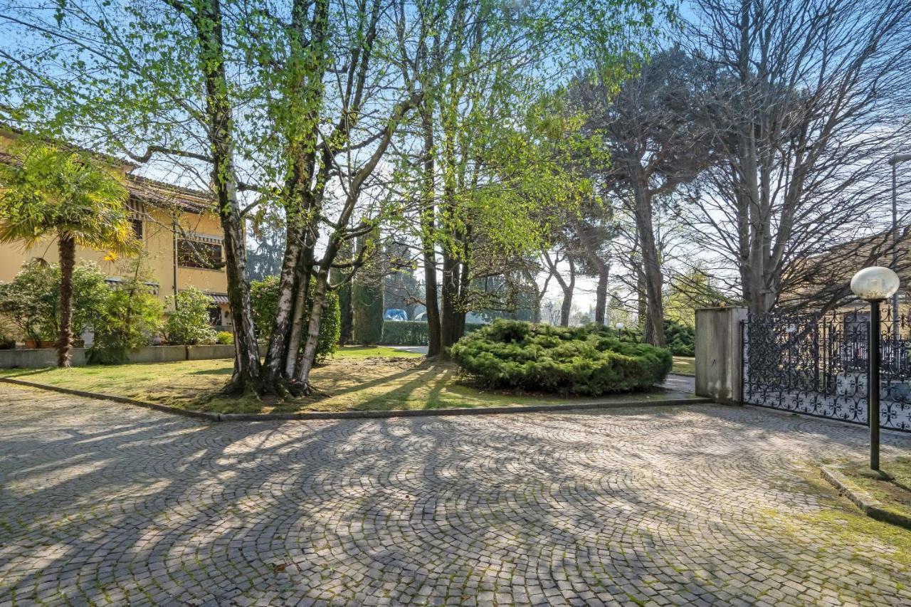 Appartamento Golfo Di Solcio Lesa Exterior photo